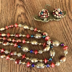 Vintage Plastic Bead Necklace and Clip On Earrings